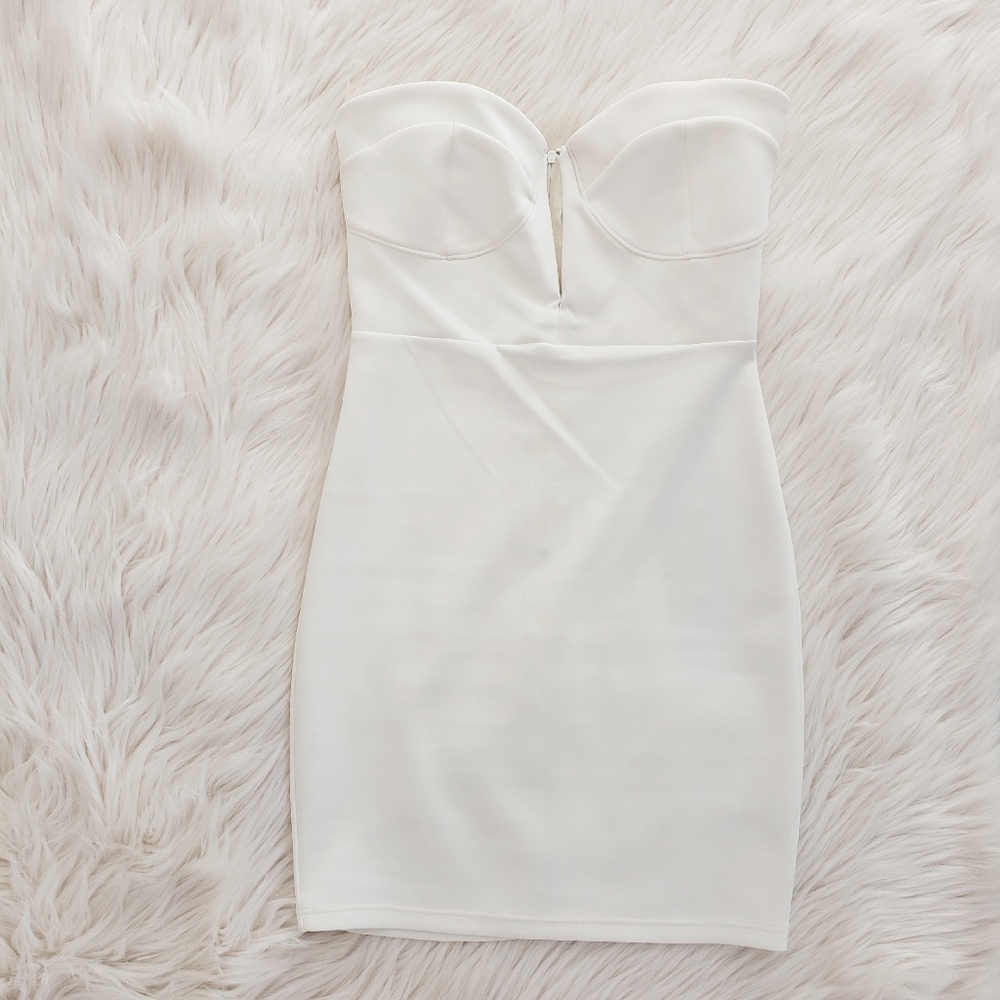 Solemio White Bodycon Deep-V Mini Dress